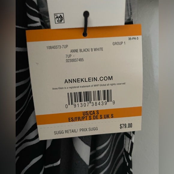 Anne Klien brand new twist front halter - Picture 2 of 4